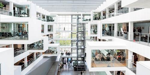 Atrium panorama